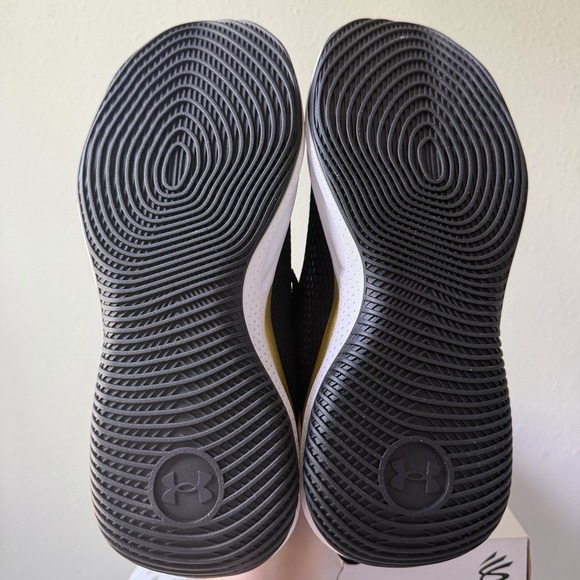 Under Armour UA Curry Splash 24 Basketball Shoes Shoes Black / White / Gold M 11 main image 5